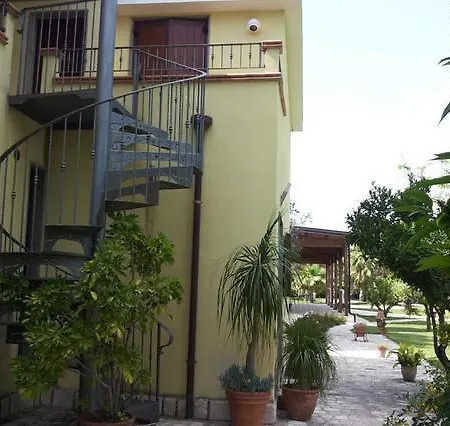 Flora Felix Apartment Battipaglia